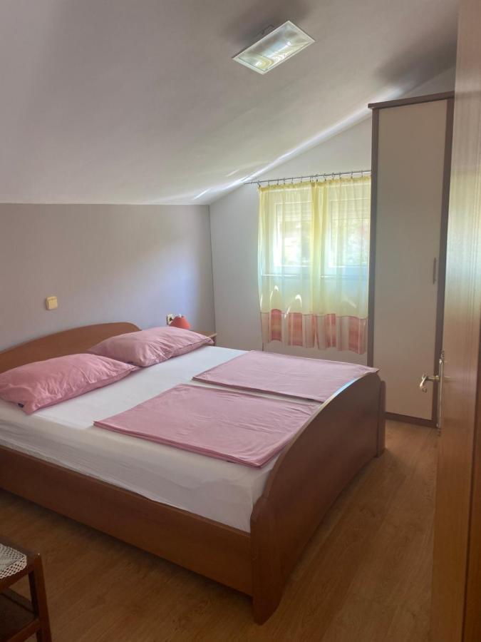 Apartments Nautica Barbat na Rabu Екстериор снимка