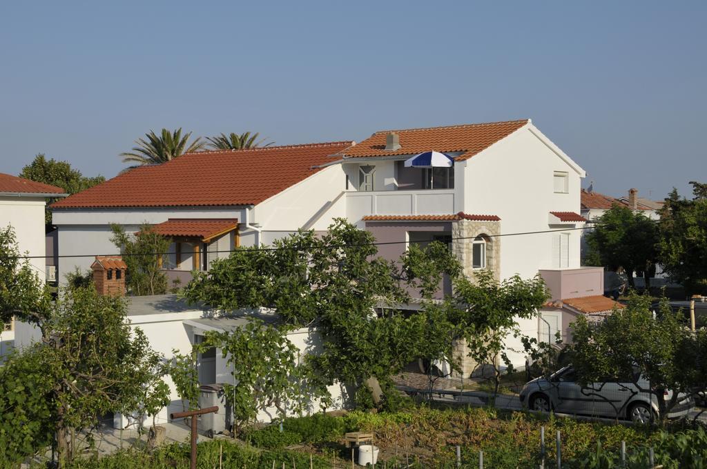 Apartments Nautica Barbat na Rabu Стая снимка